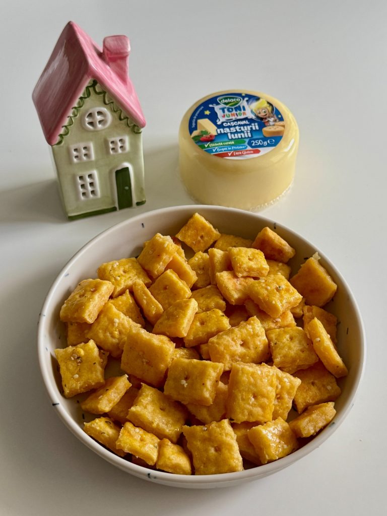 Mini crackers pentru copii cu cartof dulce și cașcaval Delaco Junior